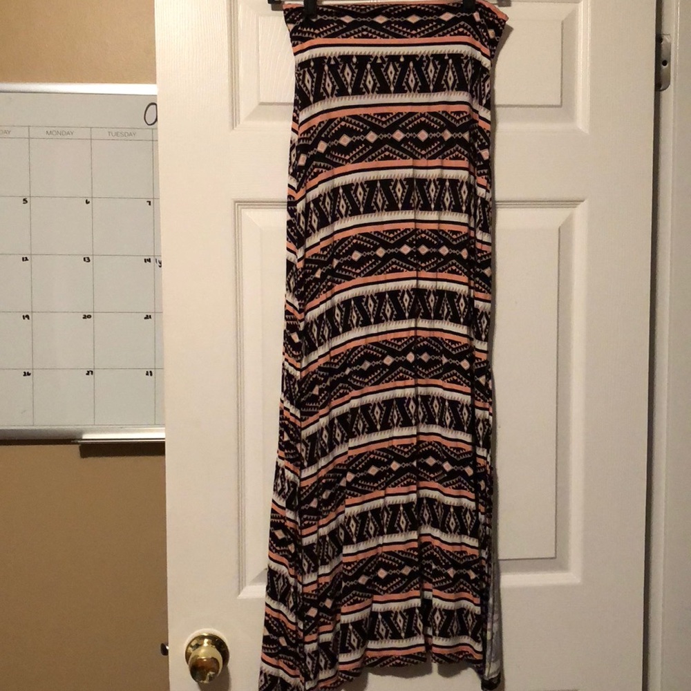Maxi skirt
